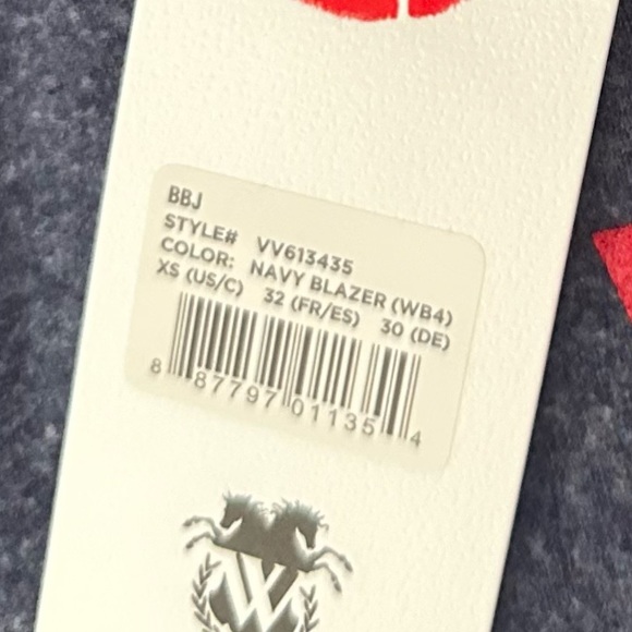 WILDFOX sweatshirt- VOTE YES FOR 3 DAY WEEKENDS!! - Picture 4 of 4